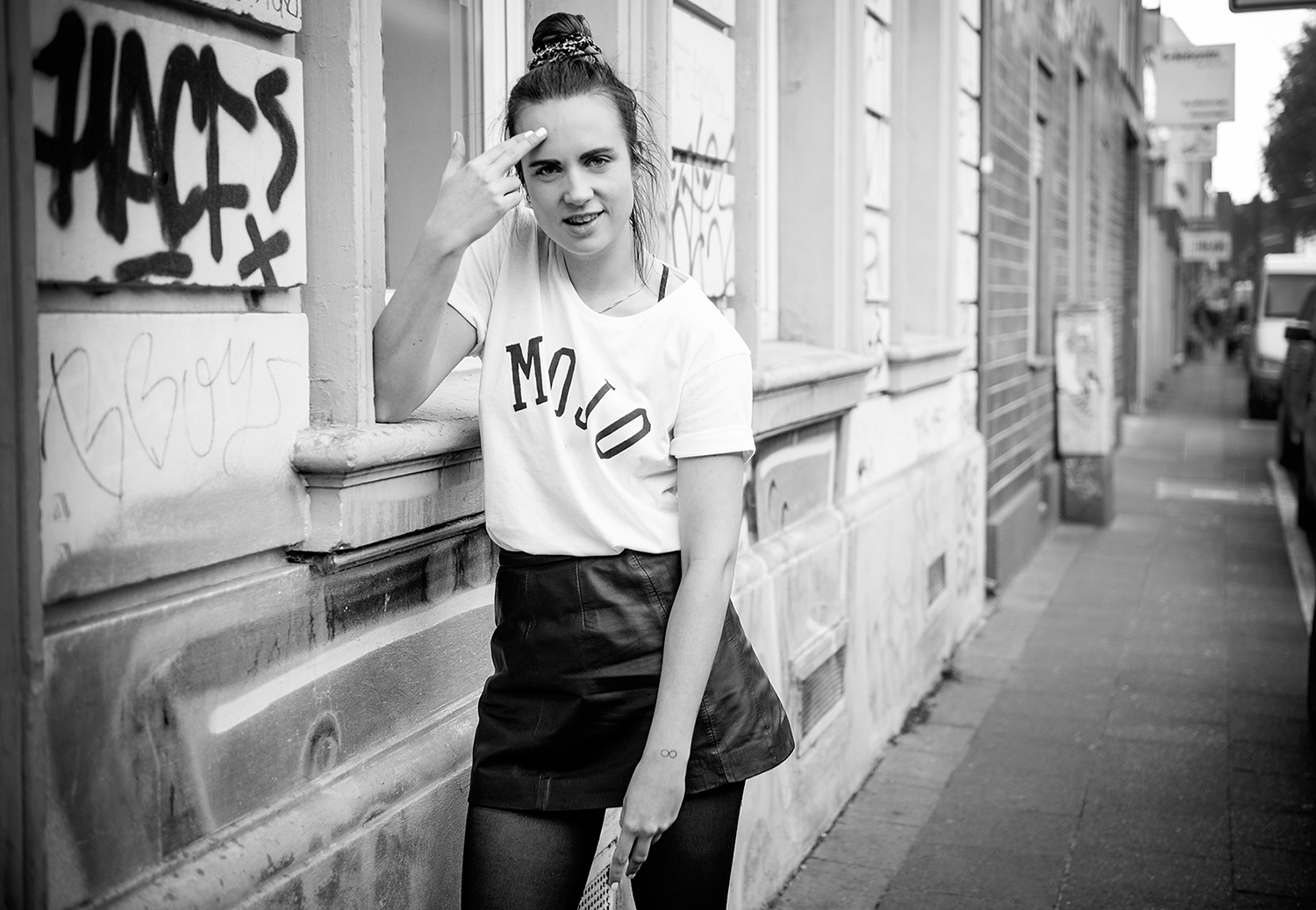 ..::LISTEN: Fuck Wit // MØ::..